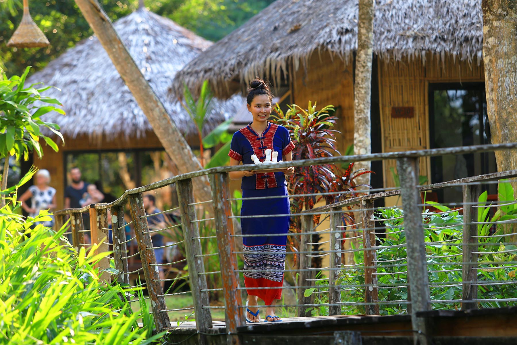 Enjoy massage on Koh-Ngai