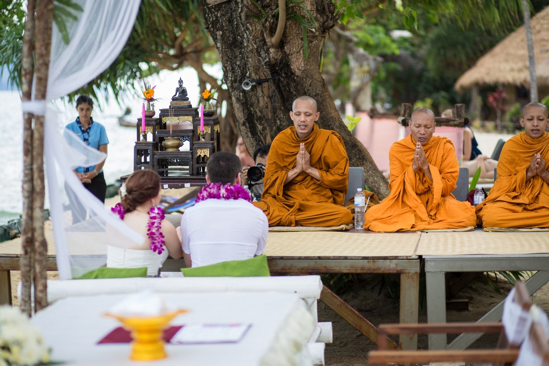 Resort wedding on the beach, Mayalay beach resort, Thailand