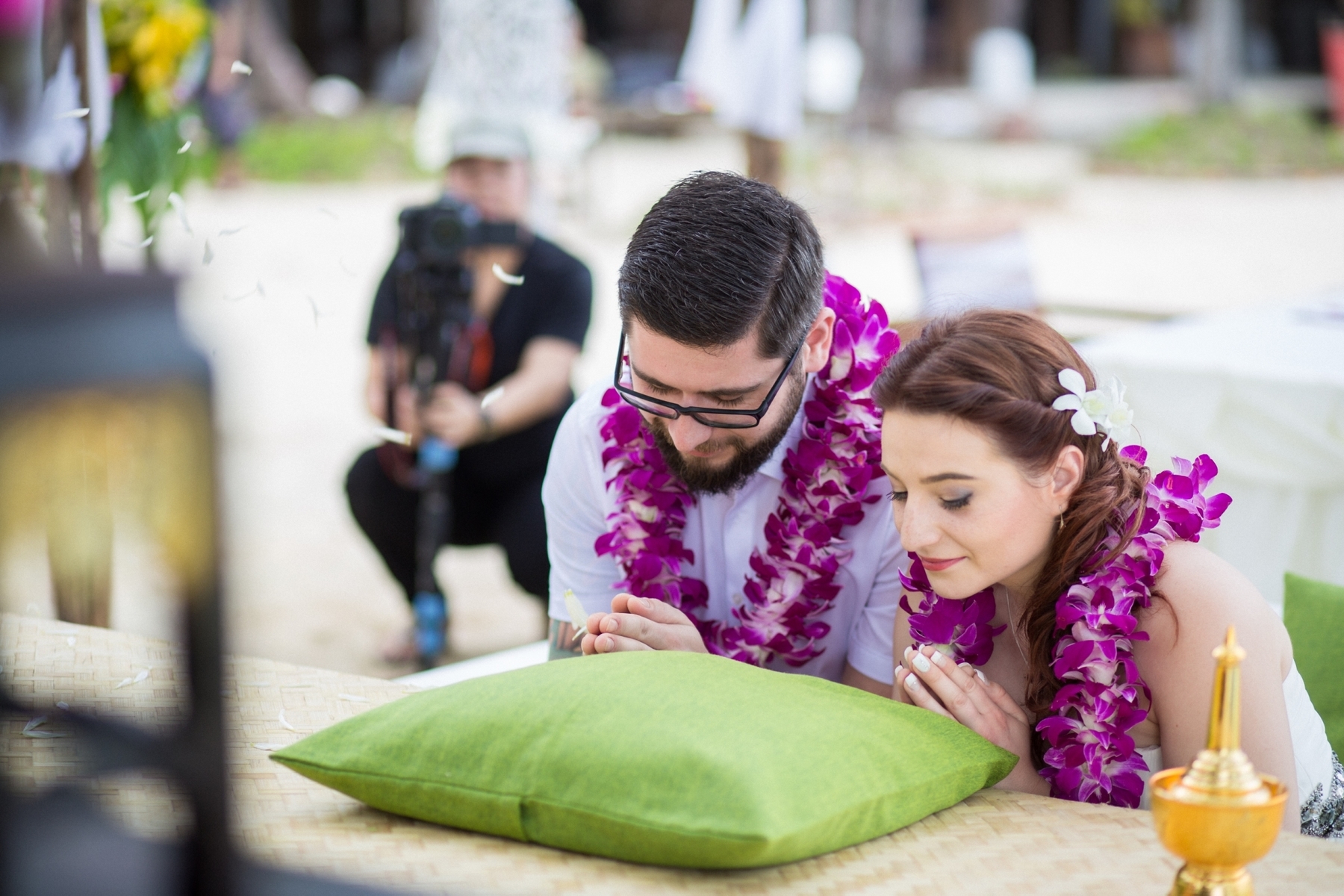 Resort wedding on the beach, Mayalay beach resort, Thailand